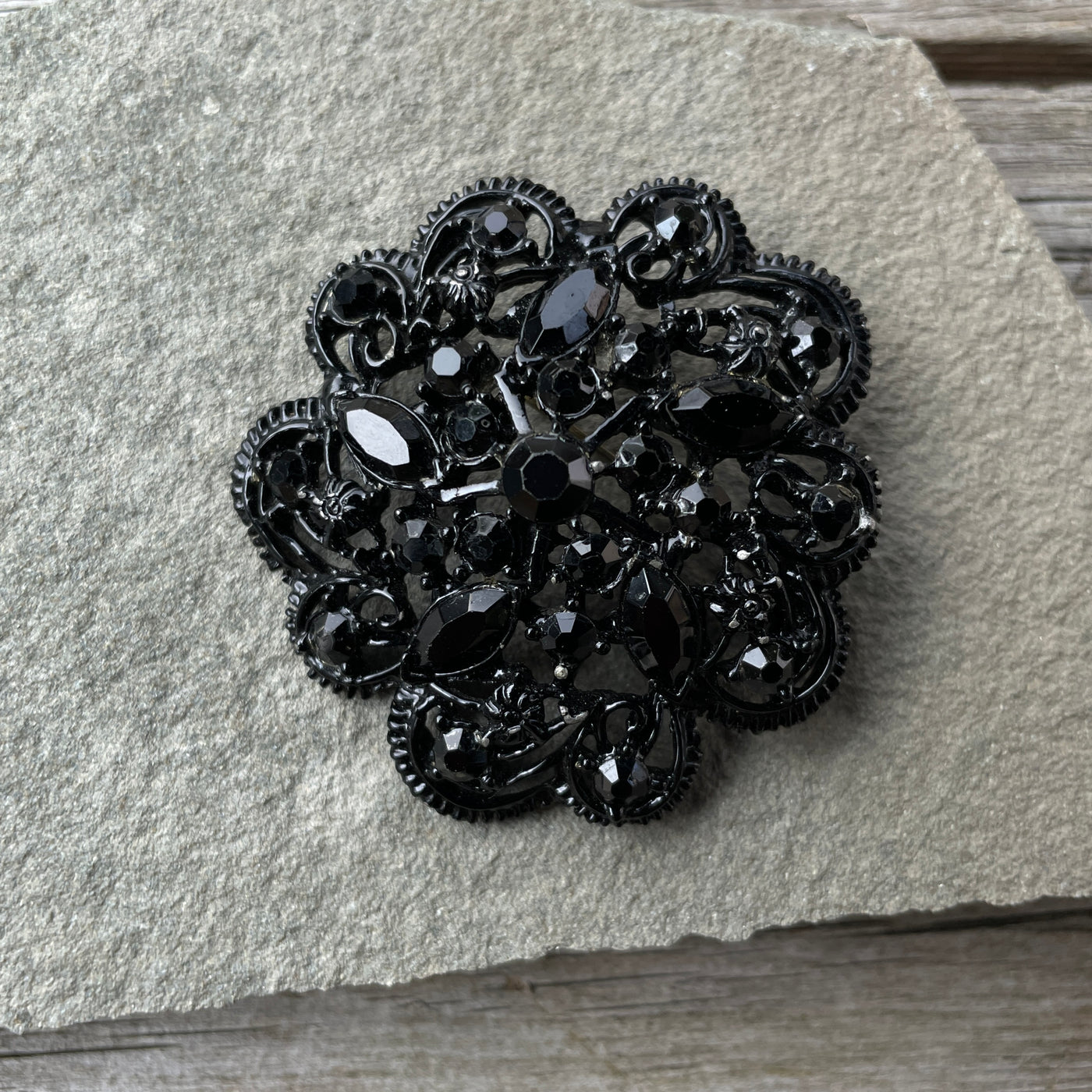 Bright Black Gems Goth Style Round 10 Side Pin 2"