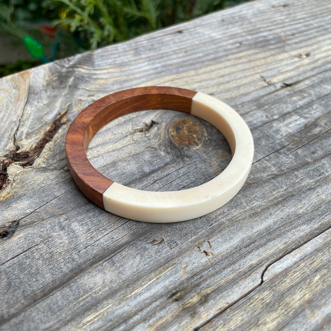 Acrylic Cream & Teak Slice Bangle Bracelet