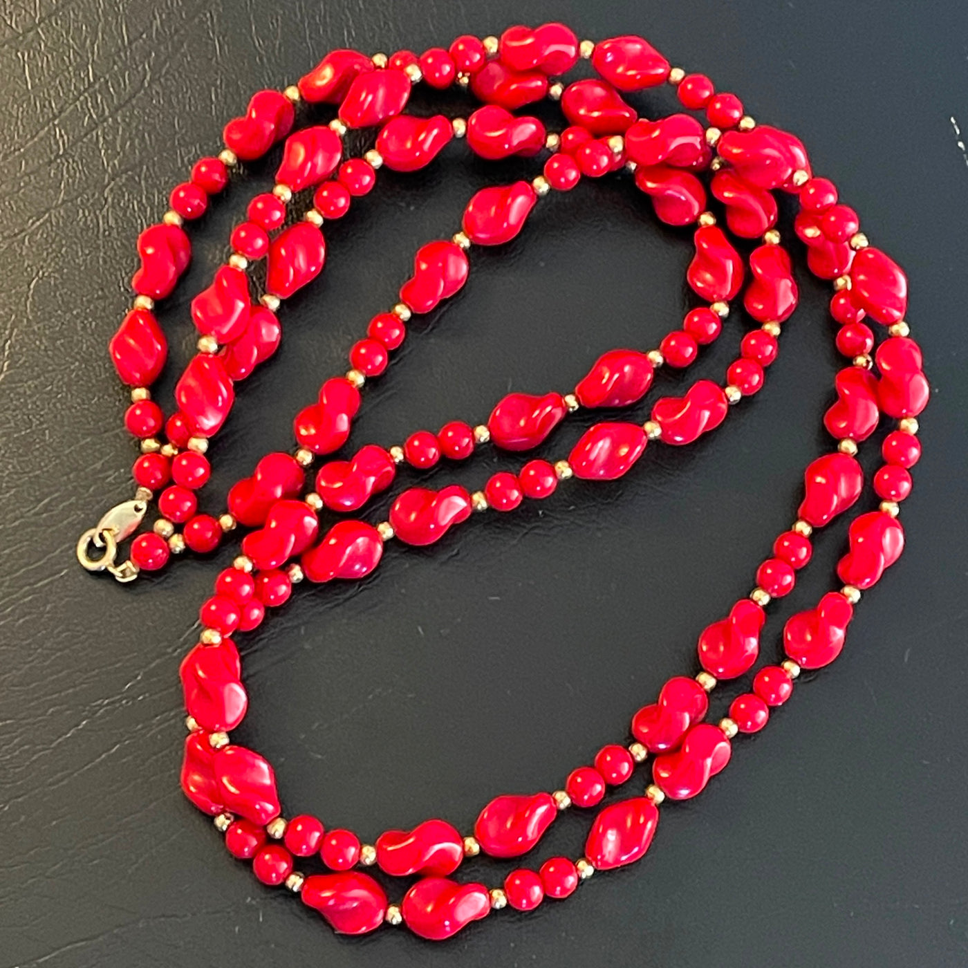 24" TRIFARI Red Twist Bead Acrylic Vintage Double Strand Necklace Circle Clasp