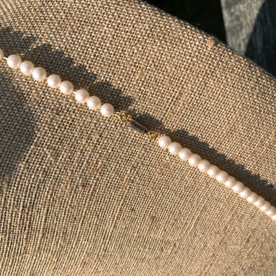 30" Single Strand Simulated Vintage Pearl Necklace Pre Owned Vintage