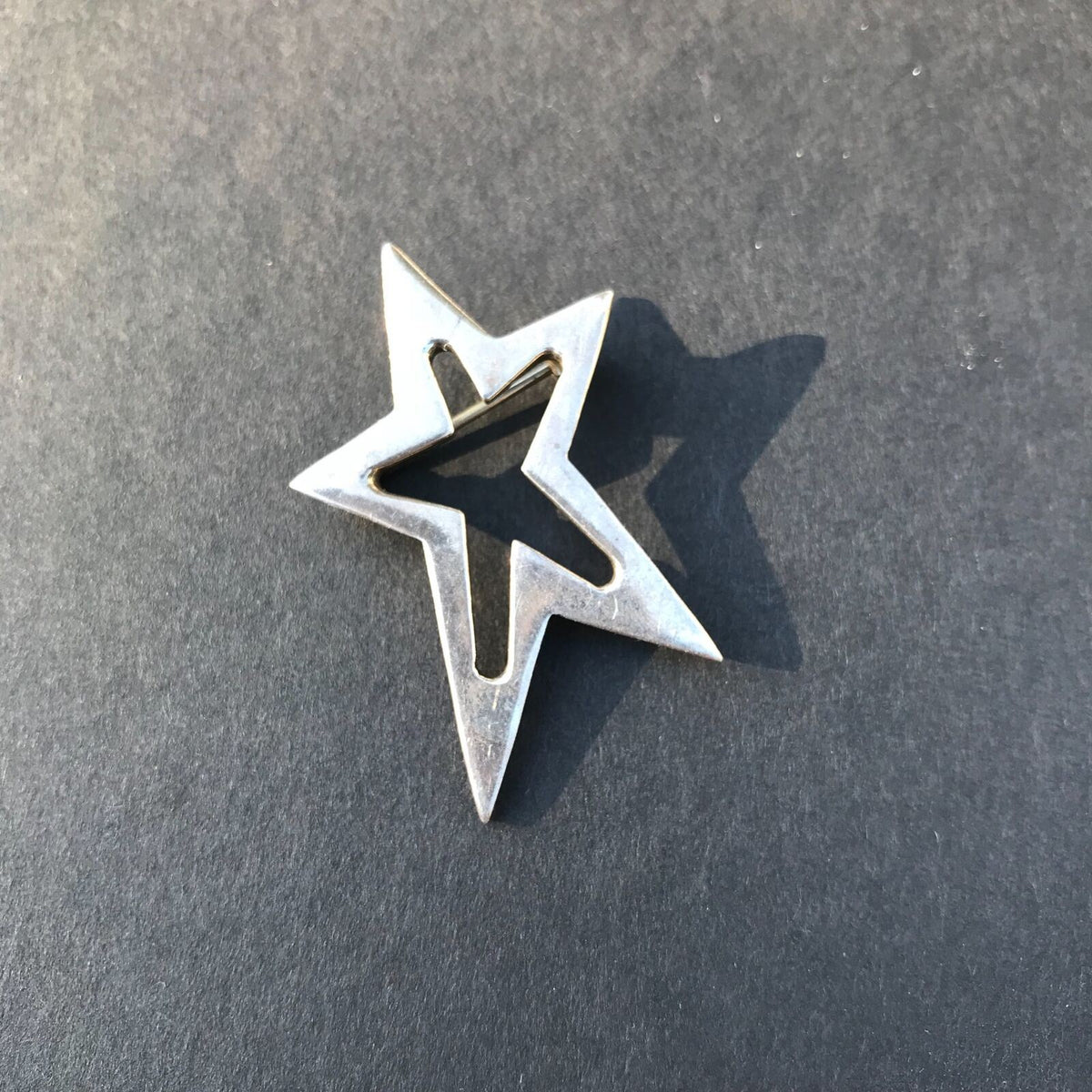Silver 925 TR152 2" Star Mexico Modern Skewed Art Cut Out Pin