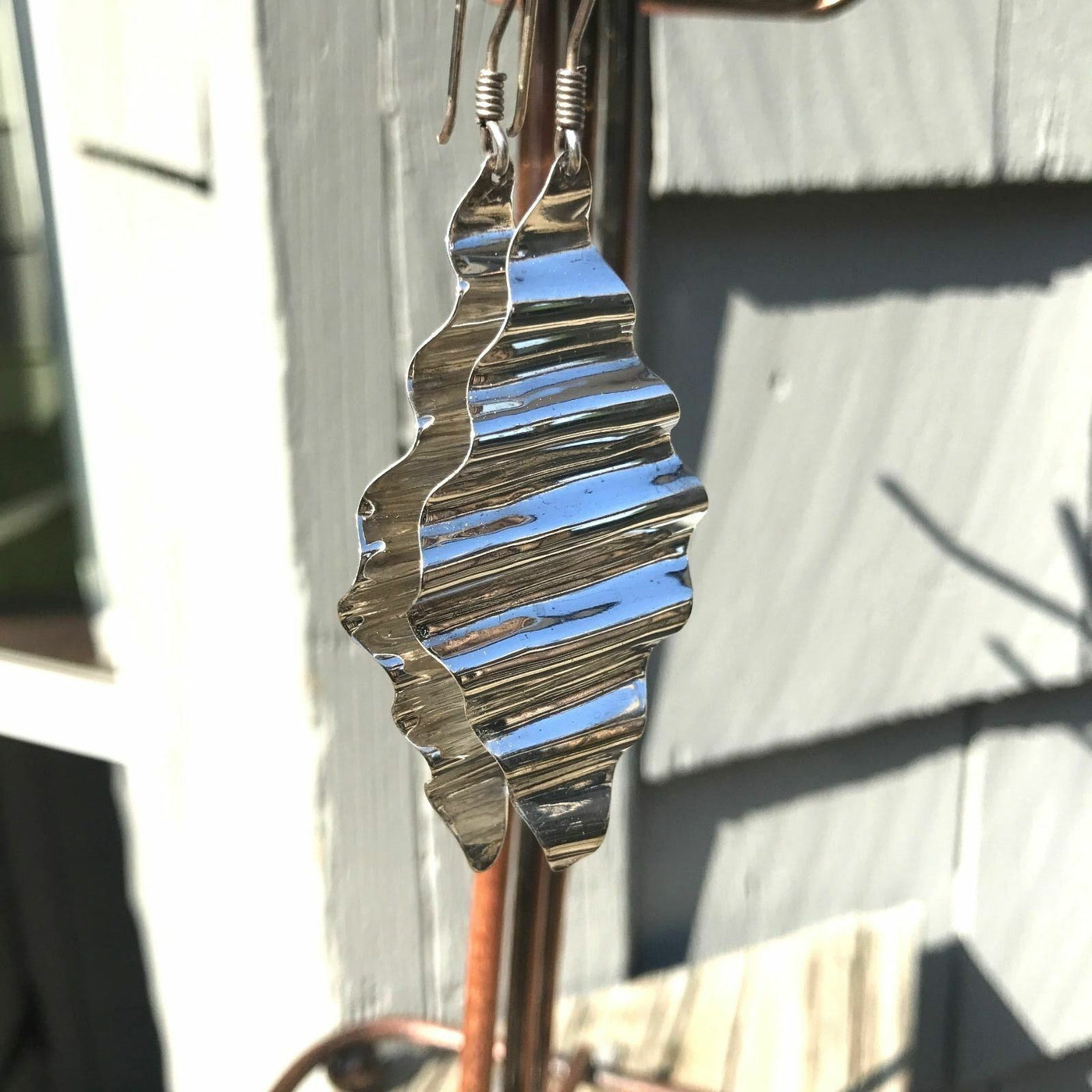 4" Pierced Unmarked Silver Corrugated Silver Dangle Earrings