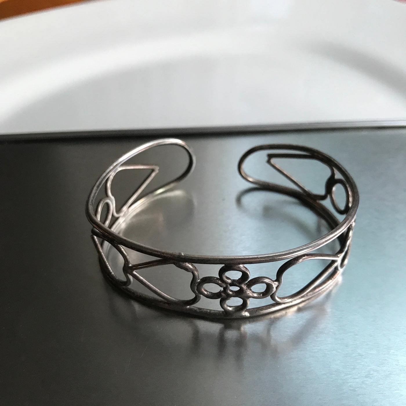 Adjustable Silver Wire Geometric Heart Cuff Bracelet