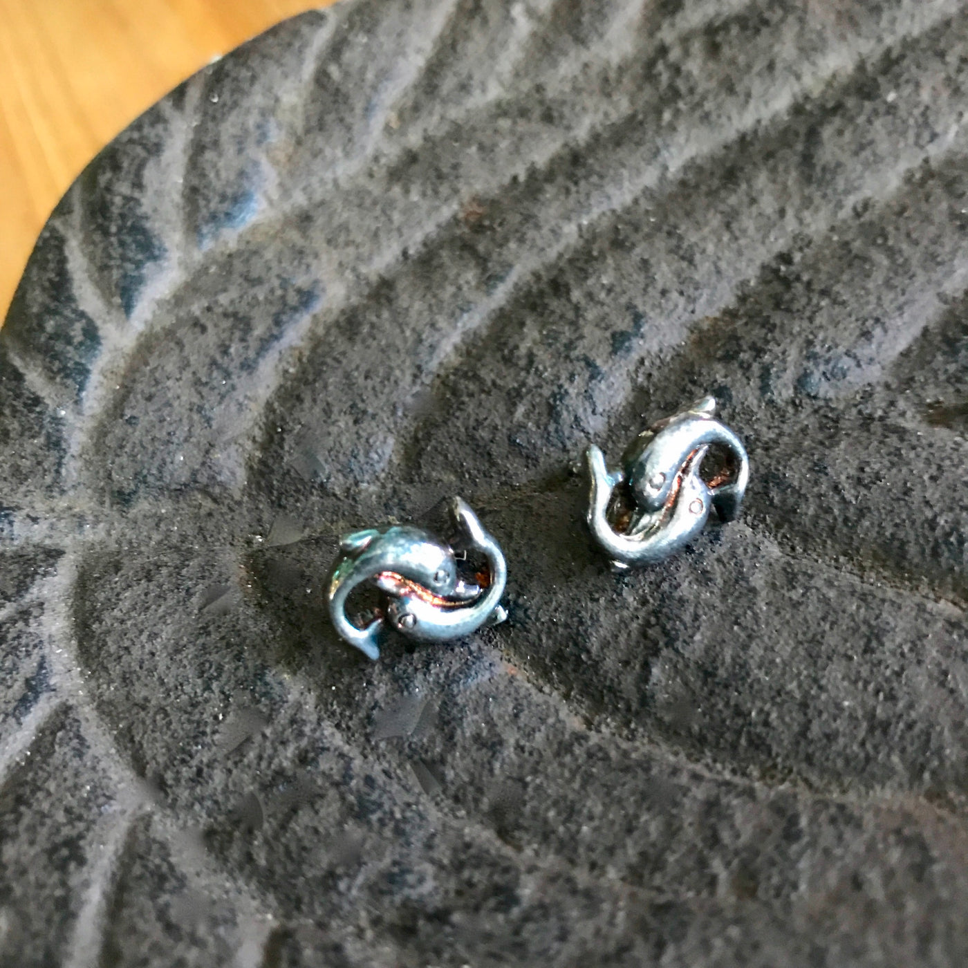 1/2" 925 Silver 2 Dolphin Knot Pierced Stud Earrings Vintage