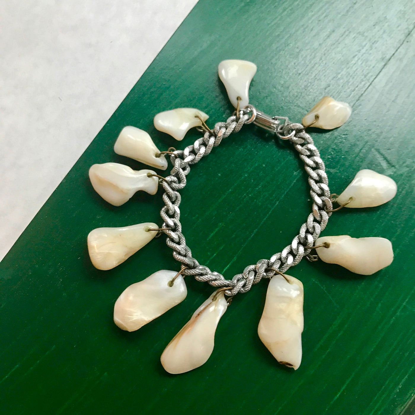 7.5" Vintage Germany Aluminum Thick Polished Shells Charm Primal Bracelet