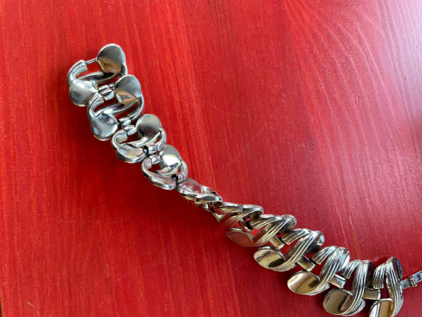 7" Vintage Silver Metal Trifari Heavy Diagonal S Link 1" Wide Bracelet