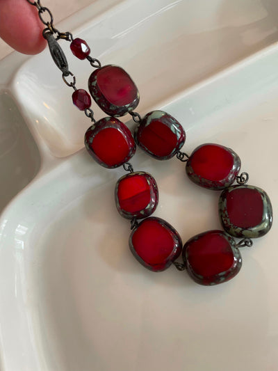 8" Vintage Flat Cut Oval Glass Red Beads Black Chain Bracelet w 1" Extension