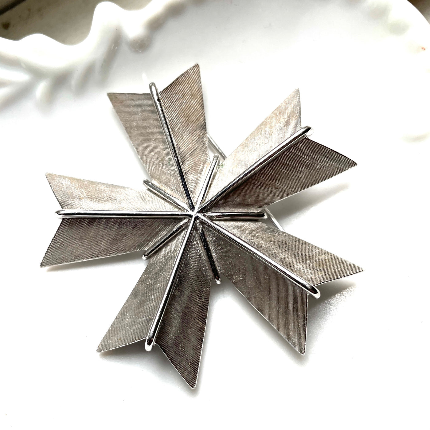 2.25" TRIFARI Brushed Silver Geometric 5 Leg Star Pin Vintage