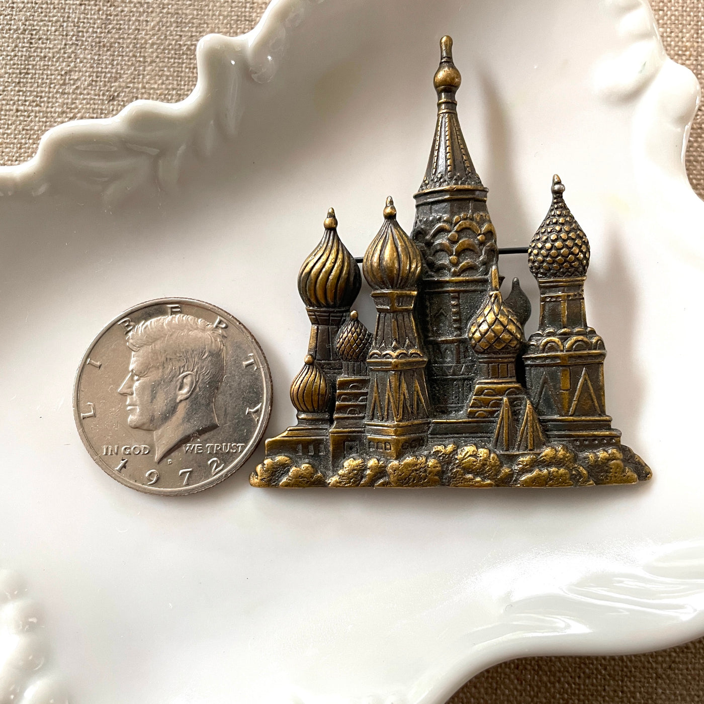 2.25" JJ Brushed Brass St Basil Cathedral Russia Onion Domes  Pin Vintage