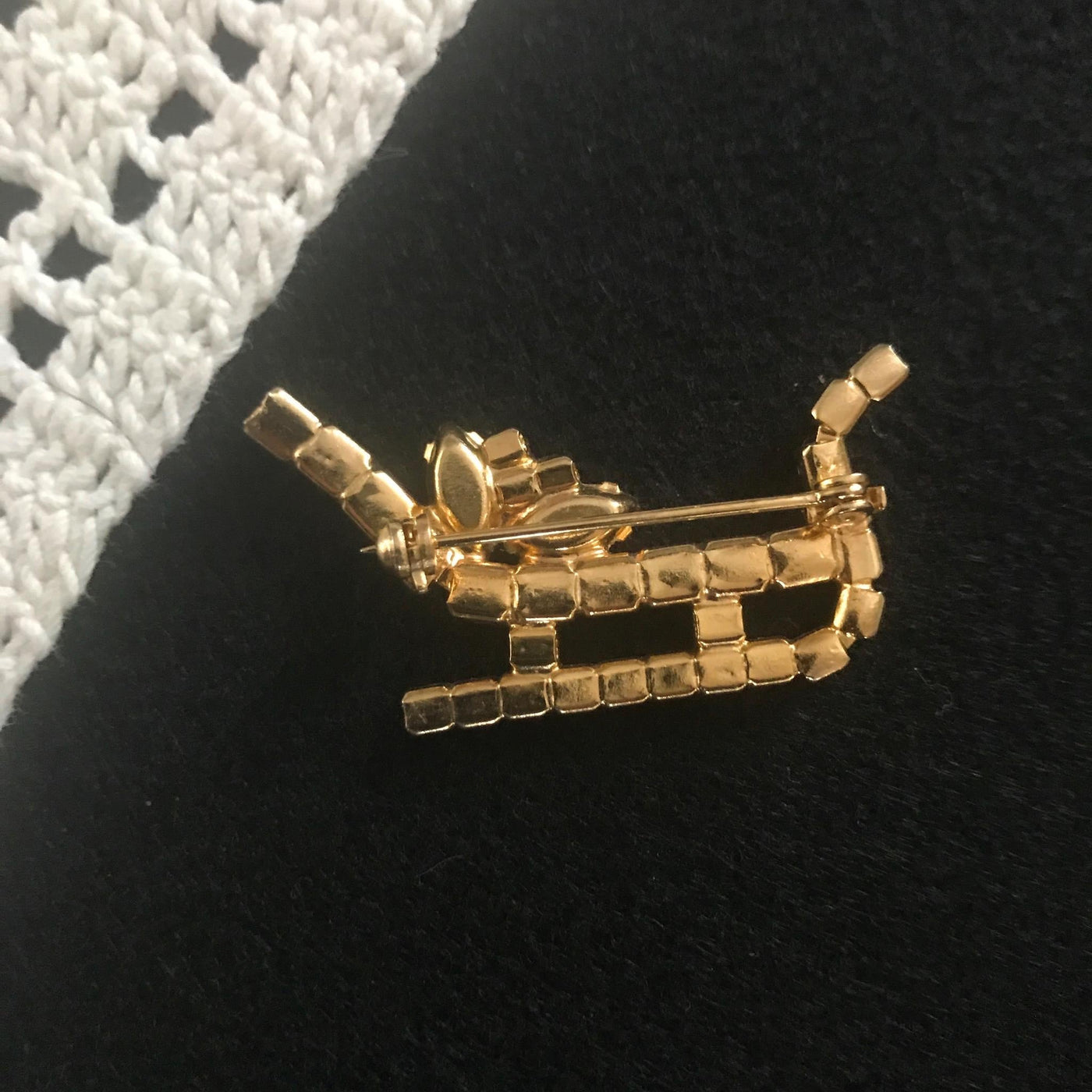 2" Minimalist Christmas Pin Rhinestone Sled Sleigh Holly Spring Lapel Holiday