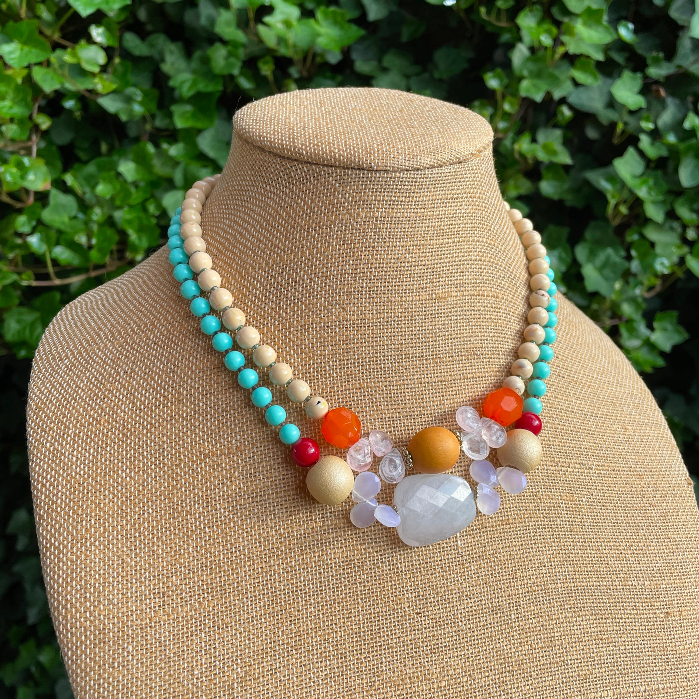 16" Blue Cream Faceted Lucite Beads YOU&I Necklace Vintage