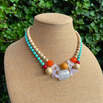 16" Blue Cream Faceted Lucite Beads YOU&I Necklace Vintage