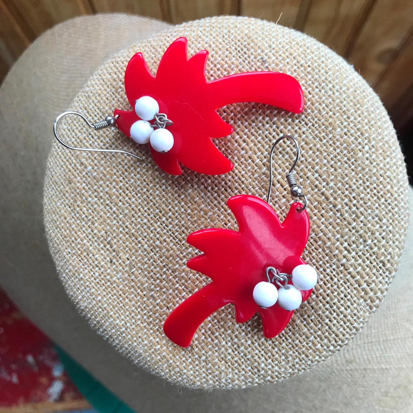 2" Vintage Red Thermoplastic Palm Tree Dangle Pierced Hook Earrings Retro Style