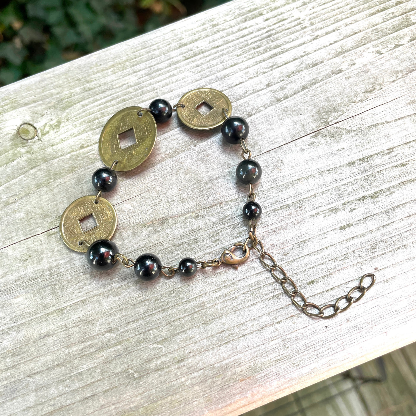 Vintage 7.5" Eastern Writing 3 Coin Black Glass Bead Simple Chain Bracelet